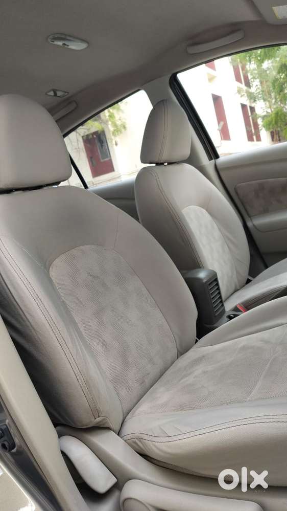 Nissan Sunny, 2015, Diesel