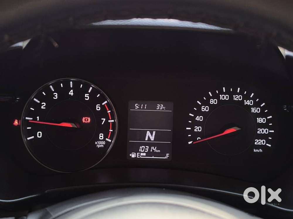 Maruti Suzuki Swift Vxi Ags, 2025, Petrol