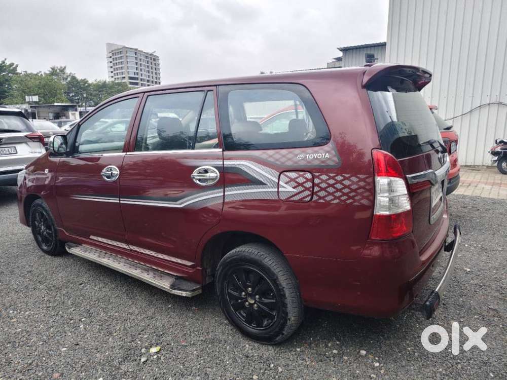 Toyota Innova 2.5 Gx 8 Str Bs-iii, 2014, Diesel