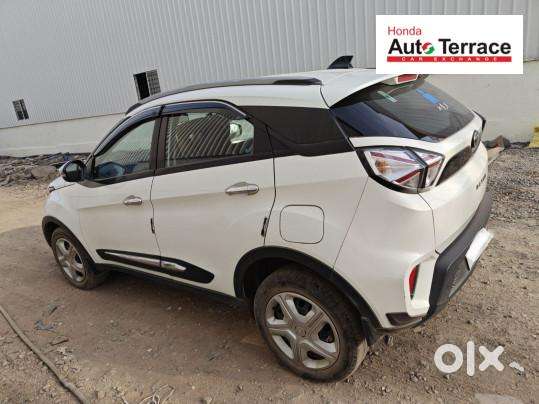 Tata Nexon 1.2 Revotron Xm (s), 2022, Petrol