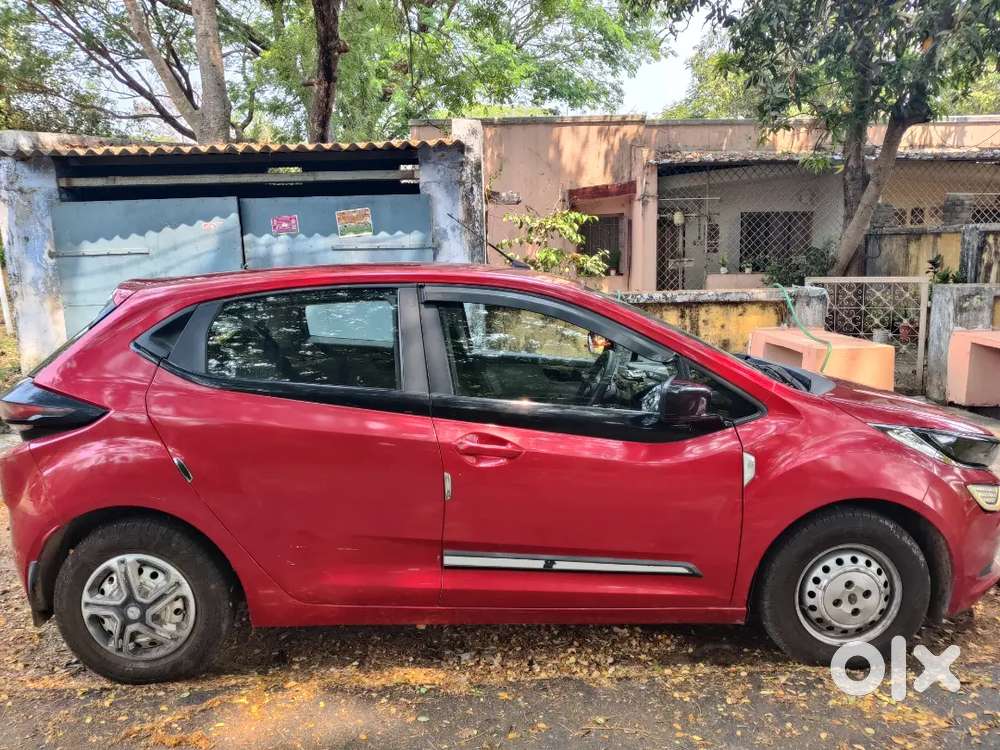 Tata Altroz 2021 Petrol Well Maintained