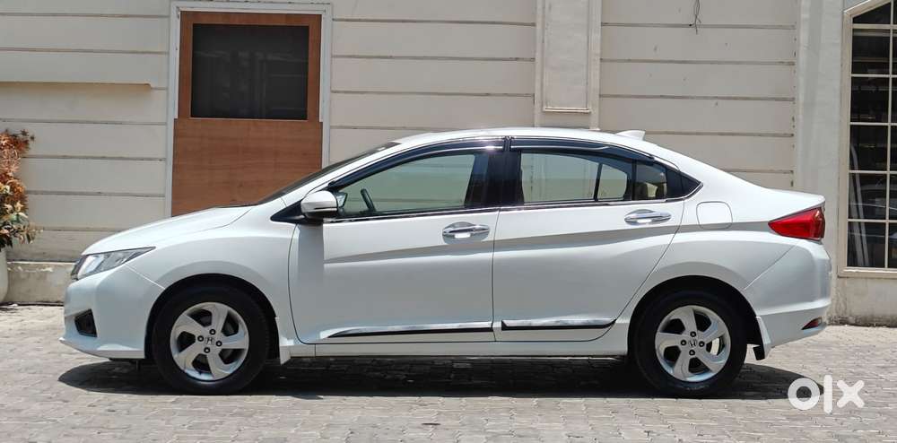 Honda City, 2015, Petrol