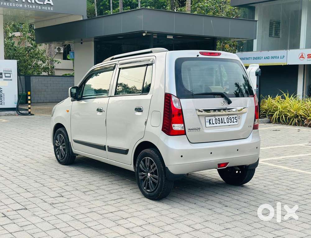 Maruti Suzuki Wagon R Vxi, 2016, Petrol