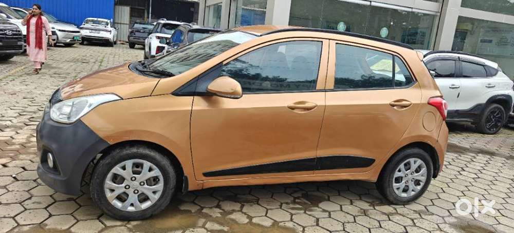Hyundai Grand I10 Sportz(o) 1.2 Mt, 2016, Petrol