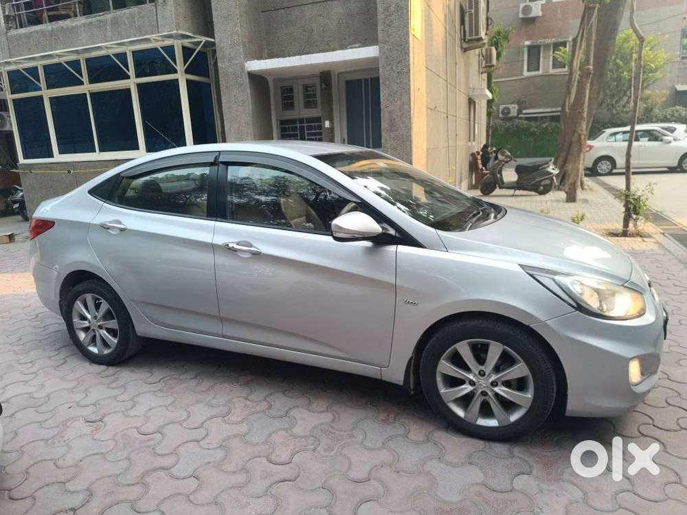 Hyundai Verna 1.6 Sx (o) Vtvt At, 2013, Petrol