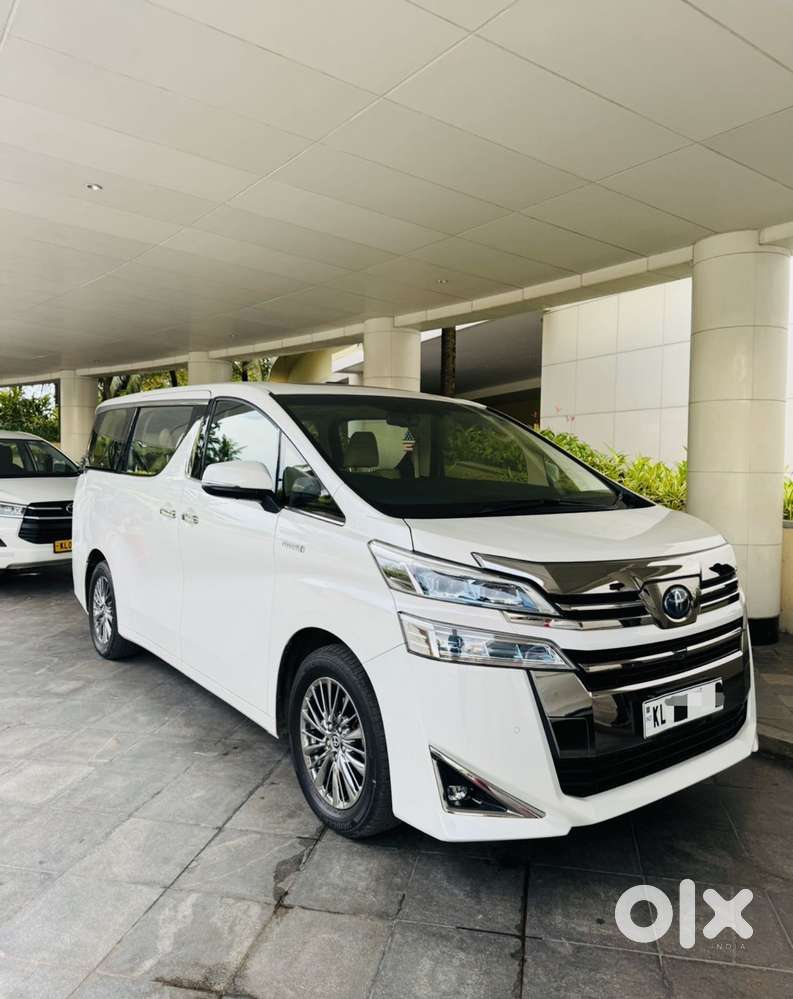 Toyota Vellfire Vip – Executive Lounge, 2021, Petrol
