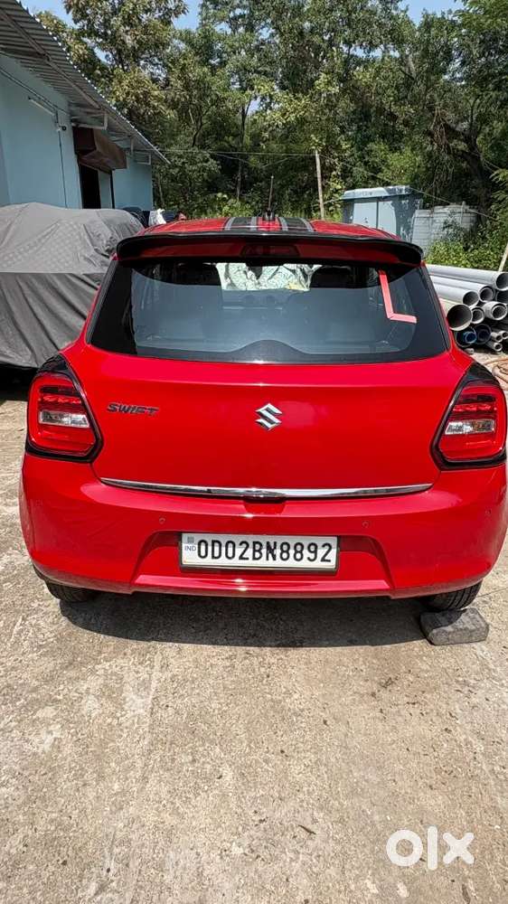 Maruti Suzuki Swift 2021
