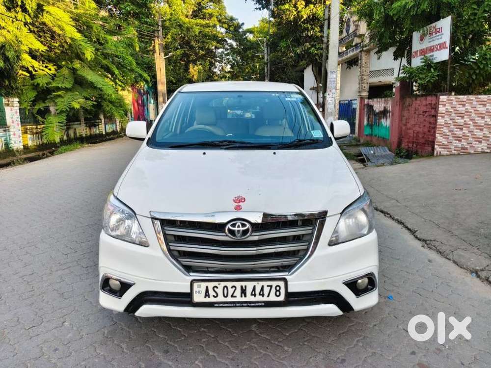 Toyota Innova 2.5 G (Diesel) 8 Seater, 2015, Diesel