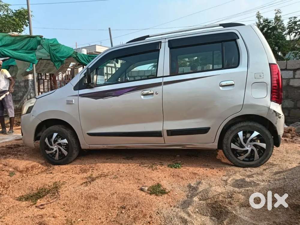 Engine Good Cond 2 Sill Tyres