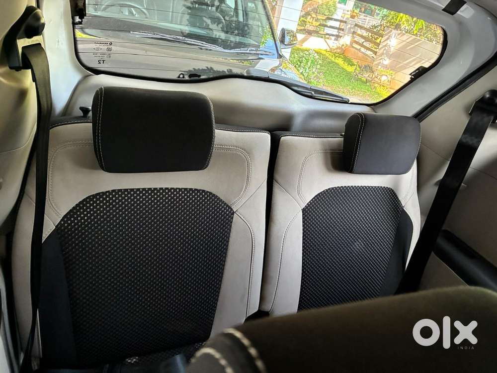 Renault Triber Petrol 2022
