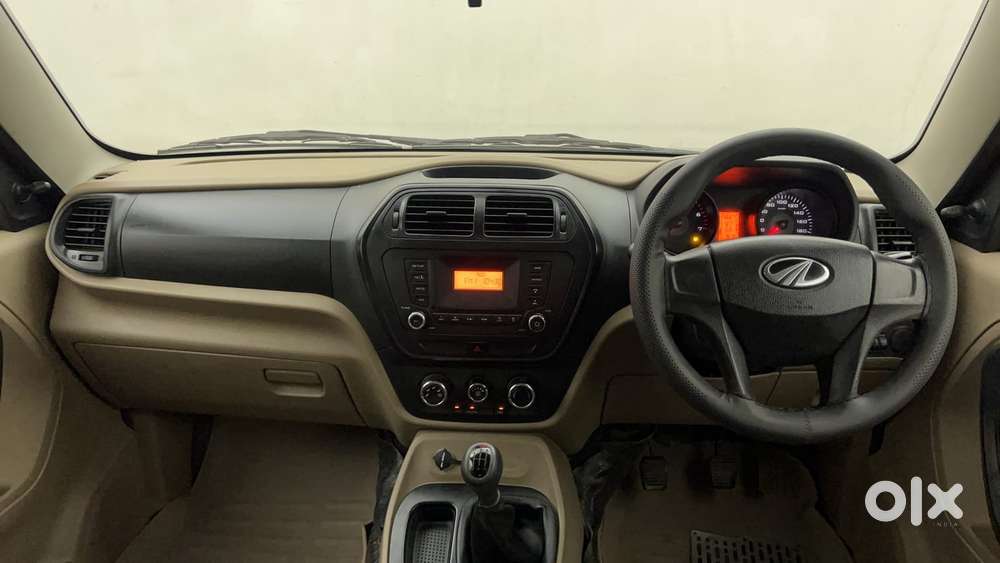 Mahindra Tuv 300 T6 Plus, 2017, Diesel