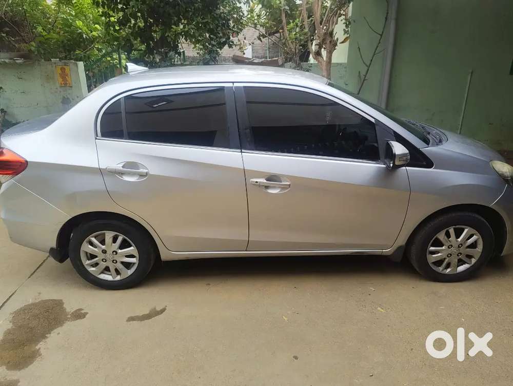 Honda Amaze 2013 Diesel Well Maintained