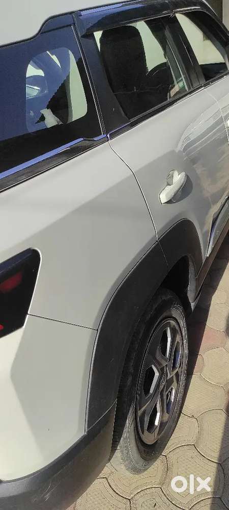 Maruti Suzuki Brezza 2024 Cng & Hybrids 36000 Km Driven