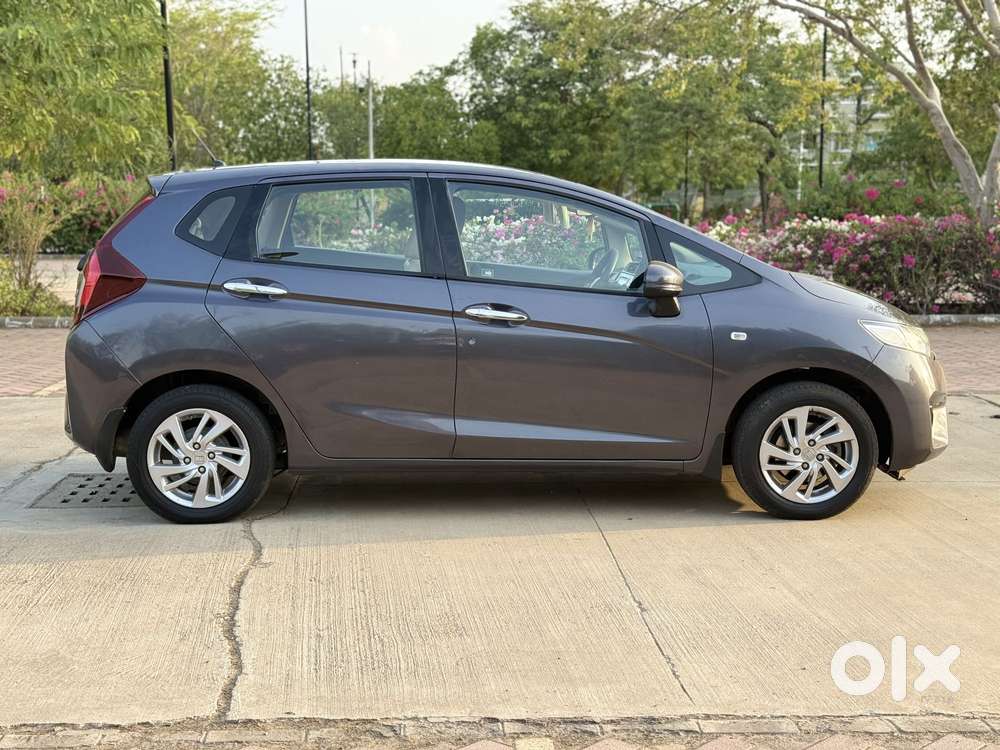 Honda Jazz V Mt Privilege, 2019, Petrol