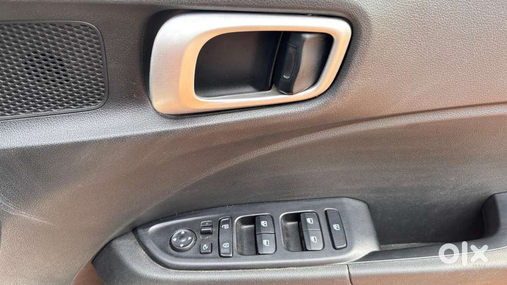 Hyundai Venue Sx Plus Turbo Dct, 2020, Petrol
