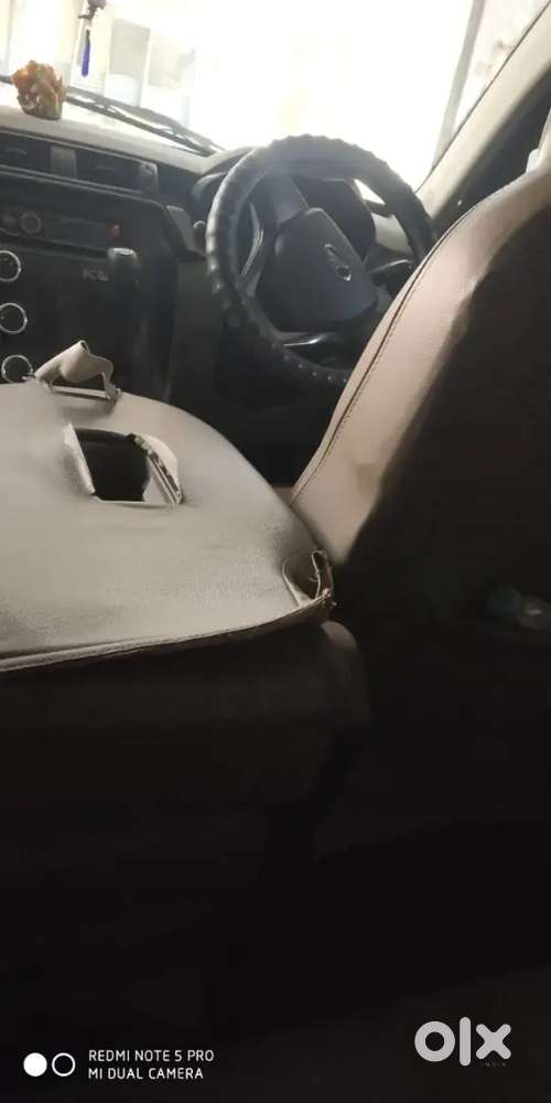 Mahindra Kuv 100 2016 Petrol 42000 Km Driven ..