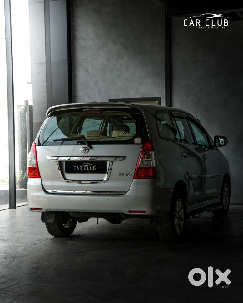 Toyota Innova 2.5 V 8 Str, 2013, Diesel