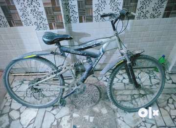 Hercules roadeo turner vx 6 hot sale speed bicycle