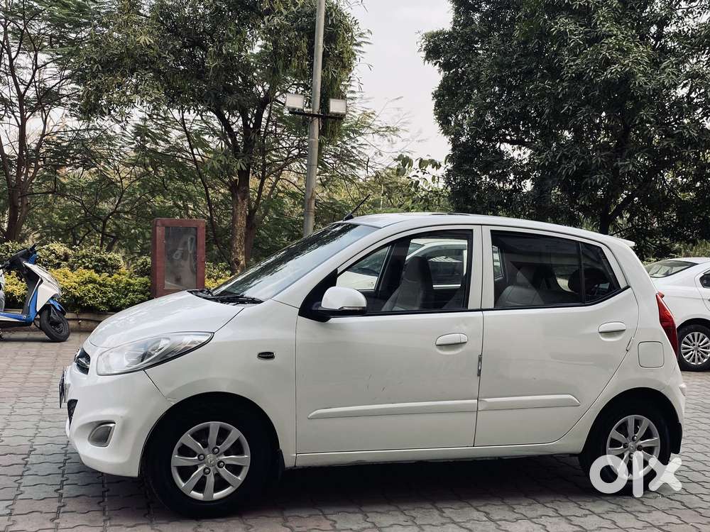 Hyundai I10 Sportz 1.2 Automatic Kappa2, 2012, Petrol