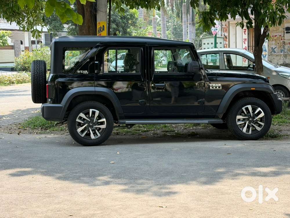 Mahindra Thar Roxx 2026 Diesel Star Edition Manual
