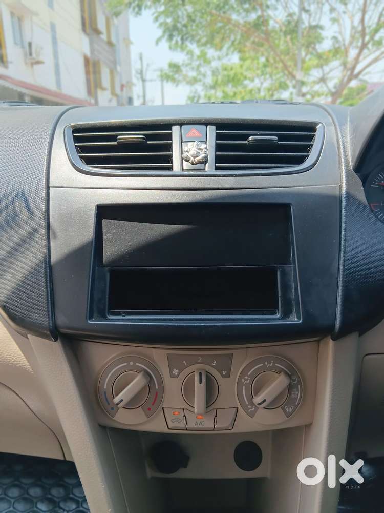 Maruti Suzuki Swift Dzire 2015-2017 Ldi, 2017, Diesel