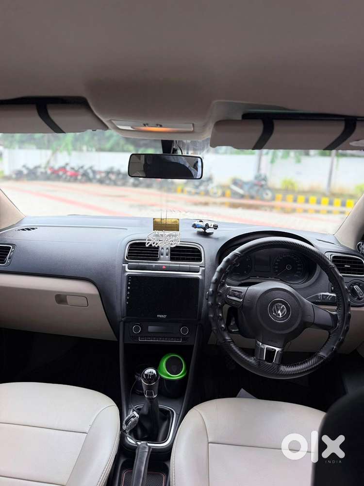 Volkswagen Polo 2015 Petrol Manual