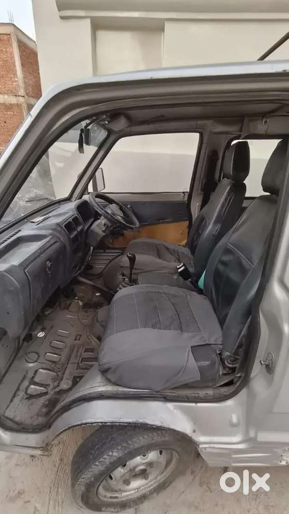 Maruti Suzuki Omni 2011 Silver Color 5 Str