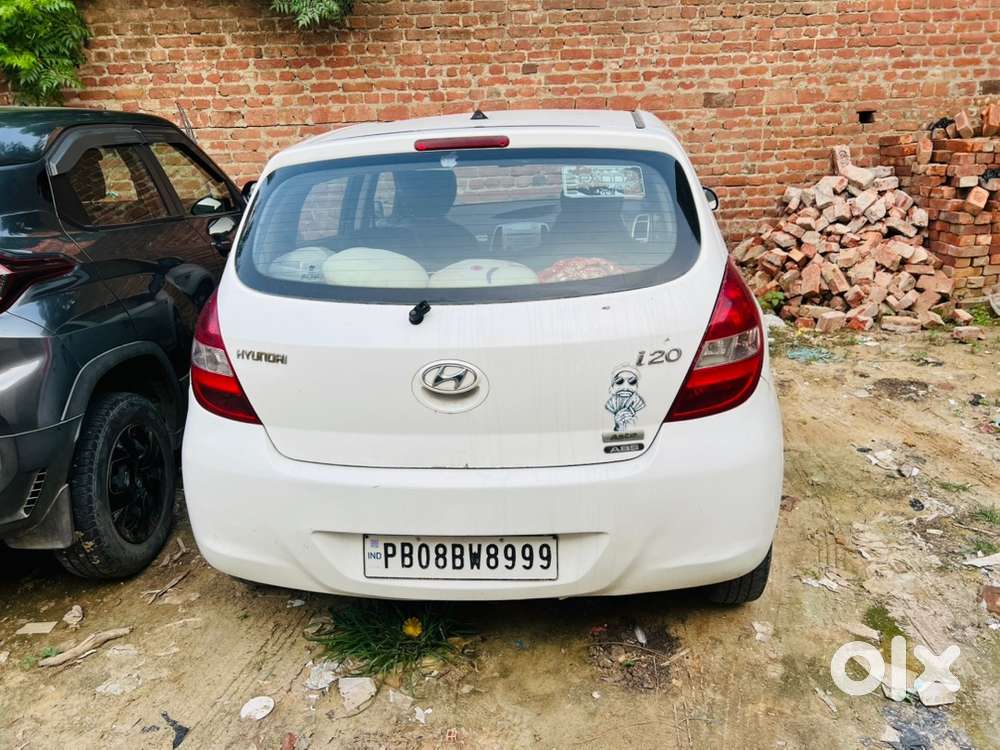 Hyundai I20 2011 Petrol Well Maintained