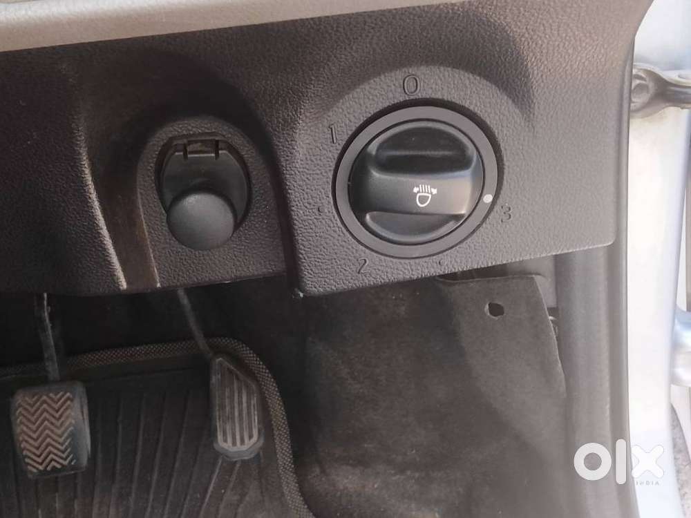 Toyota Etios Liva 2011-2012 G, 2012, Petrol