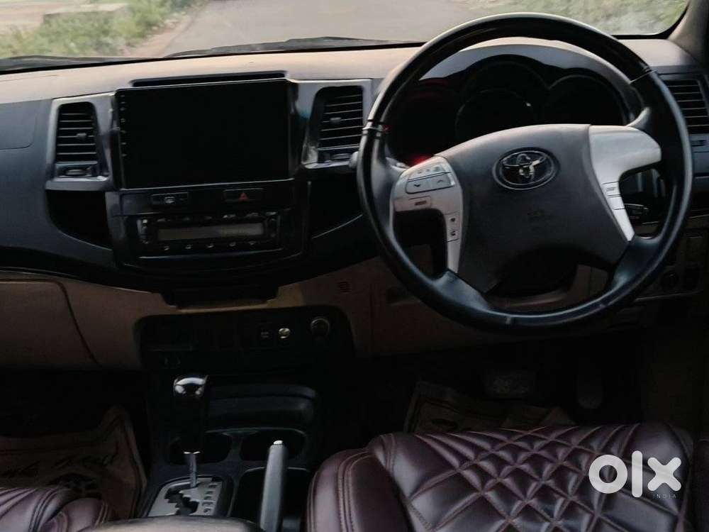 Toyota Fortuner 3.0 4x2 Automatic, 2014, Diesel