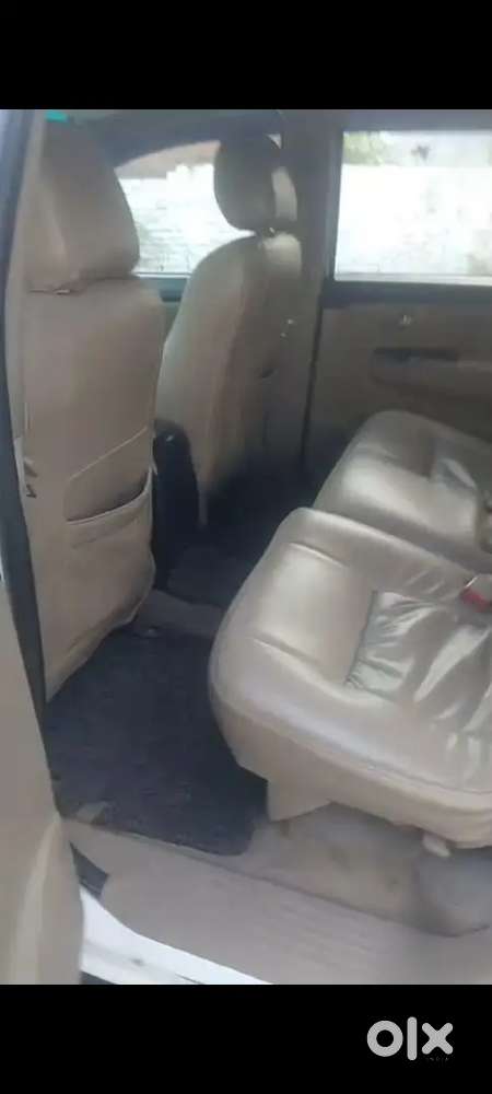 Toyota Fortuner 2016