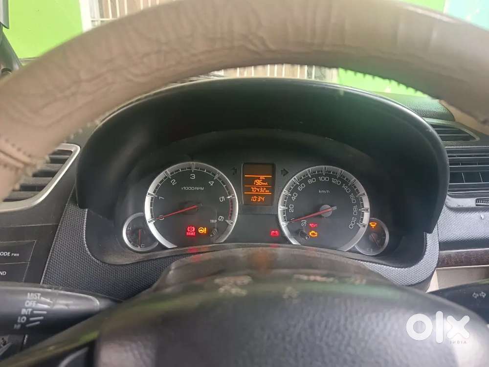 Maruti Suzuki Dzire 2014 Diesel 75000 Km Driven