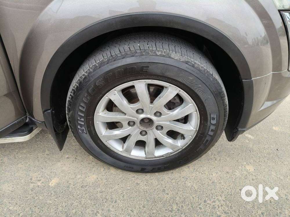 Mahindra Xuv500 2.2 W10, 2017, Diesel