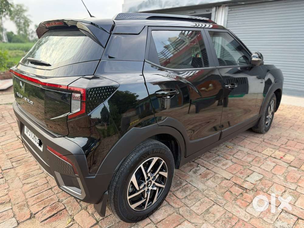 Mahindra Xuv 3xo Diesel 9966 Km Driven