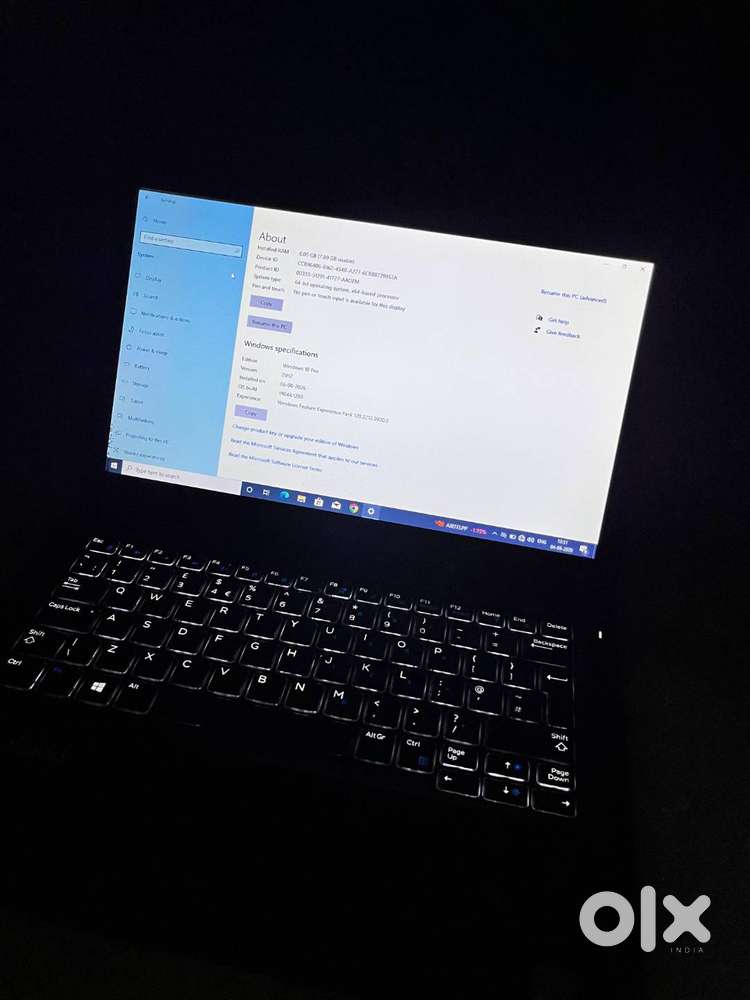 Latitude 7280 Core i5 10th Gen Laptop  8GB RAM  Windows 10 Pro