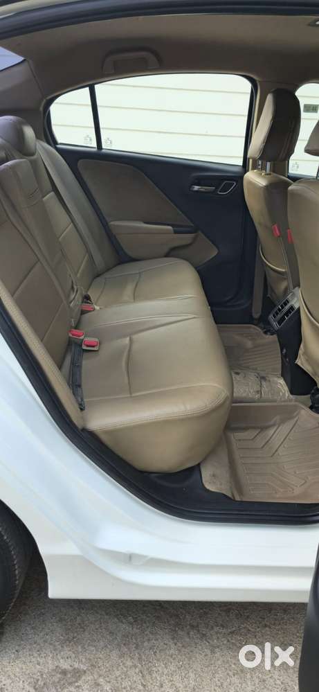 Honda City I-vtec V, 2017, Petrol