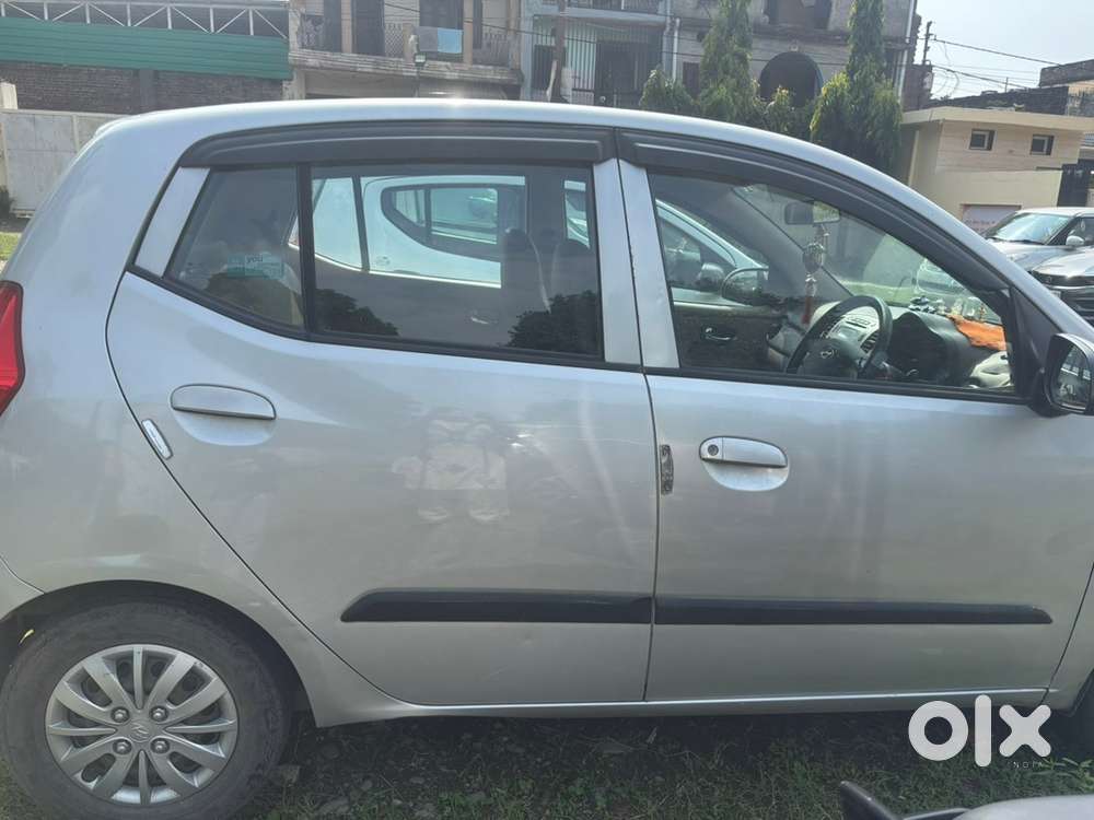 Hyundai I10 Petrol Manual 2017