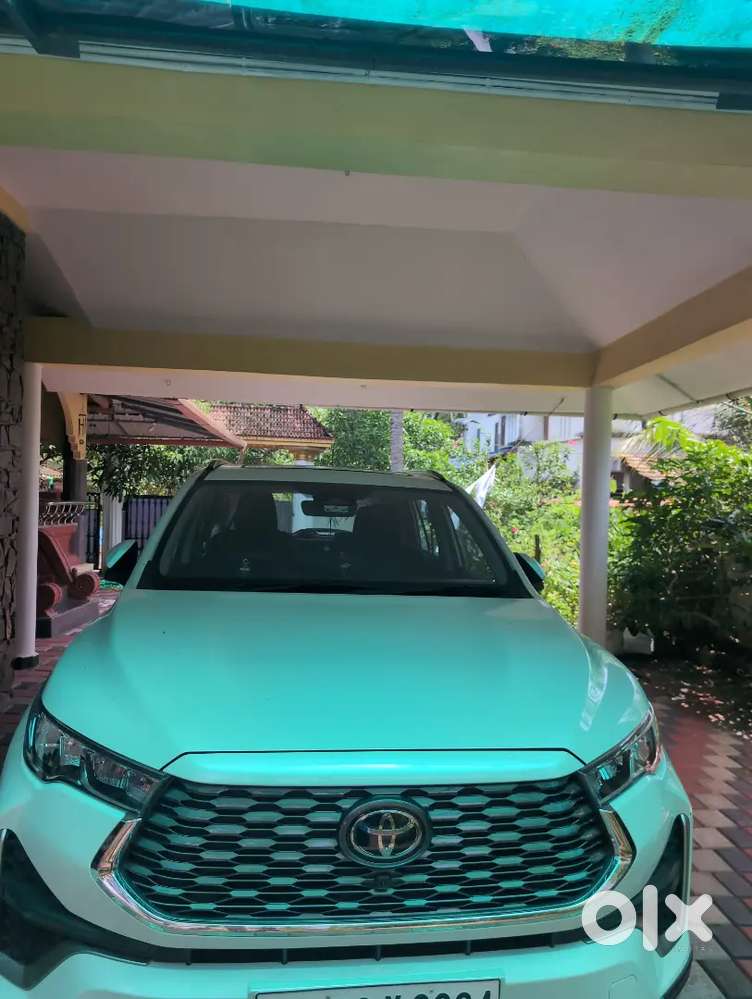 Toyota Innova Hycross 7str 2025