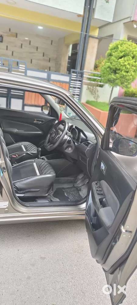 Maruti Suzuki Swift Vxi, 2020, Petrol