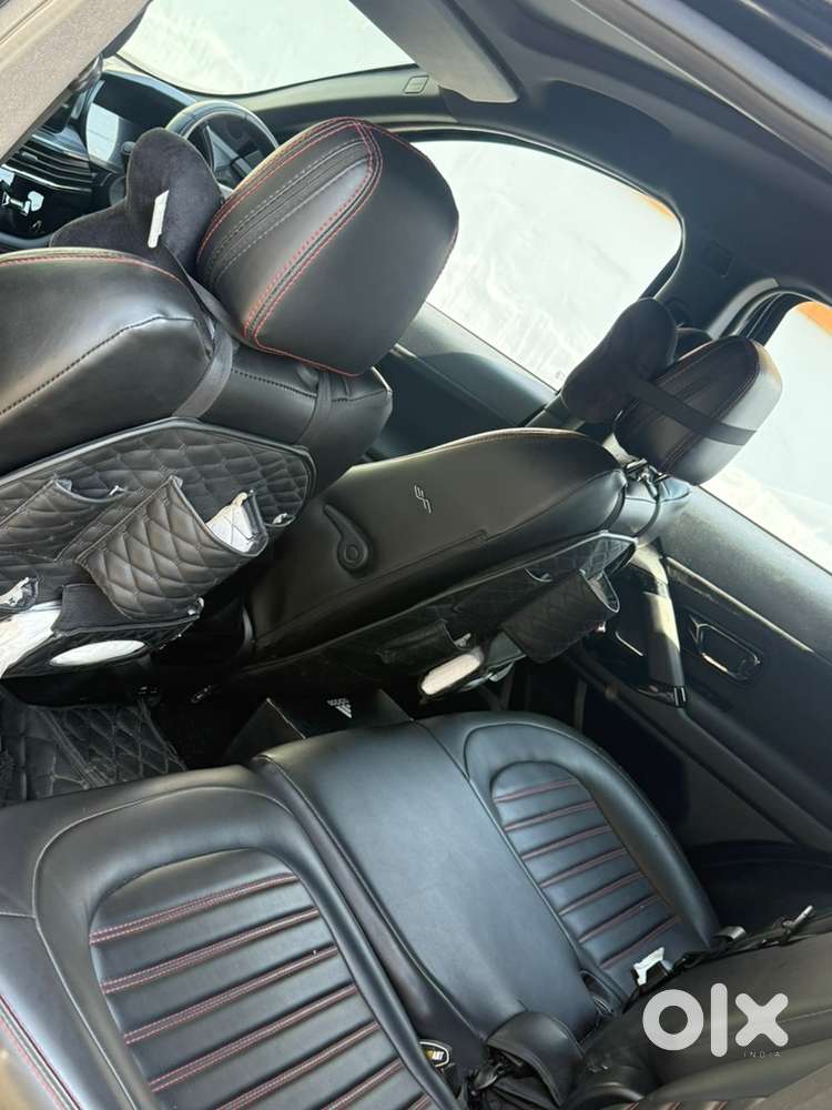 Tata Safari Diesel 2025 Dark Edition Automatic