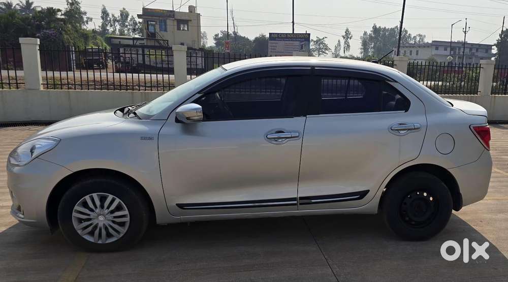 Maruti Suzuki Swift Dzire Vdi Optional, 2017, Diesel