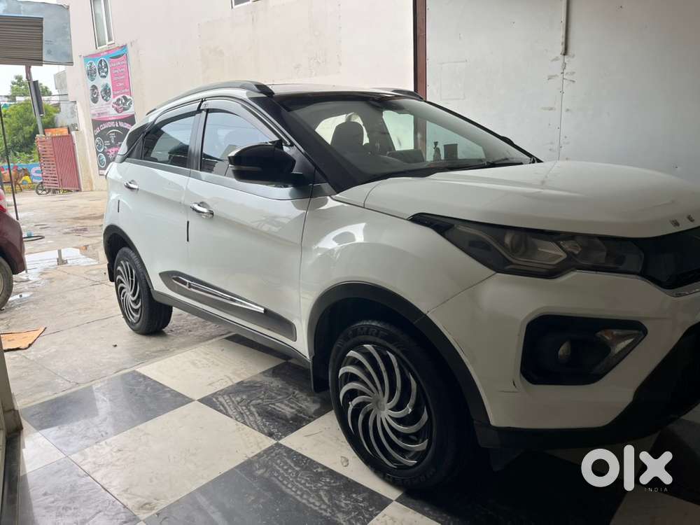 Tata Nexon Petrol 2021