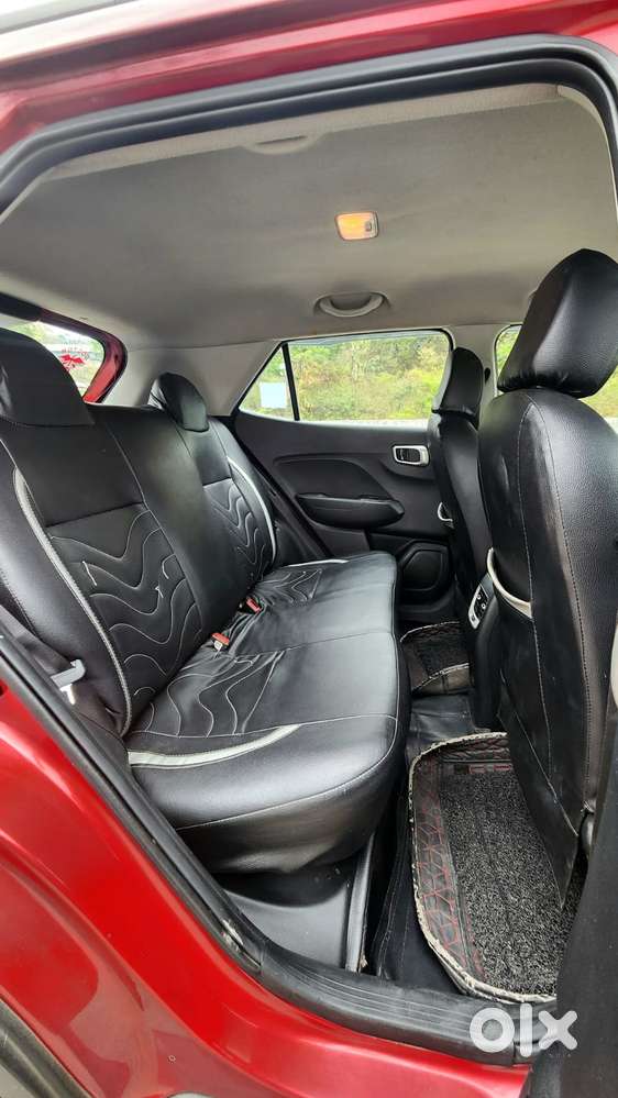 Hyundai Venue 1.2 S Plus, 2020, Petrol