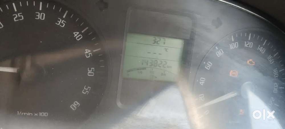 Skoda Rapid 2013 Diesel 145000 Km Driven