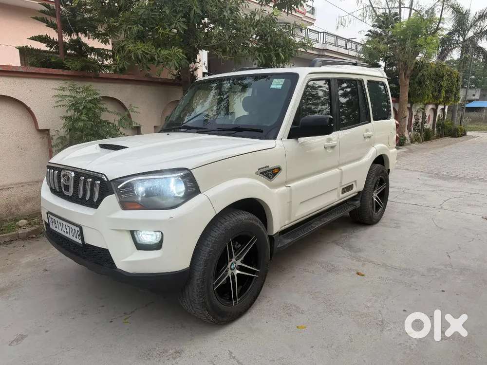Mahindra Scorpio 2016 Diesel 96000 Km Driven Full Modified Sikand Car