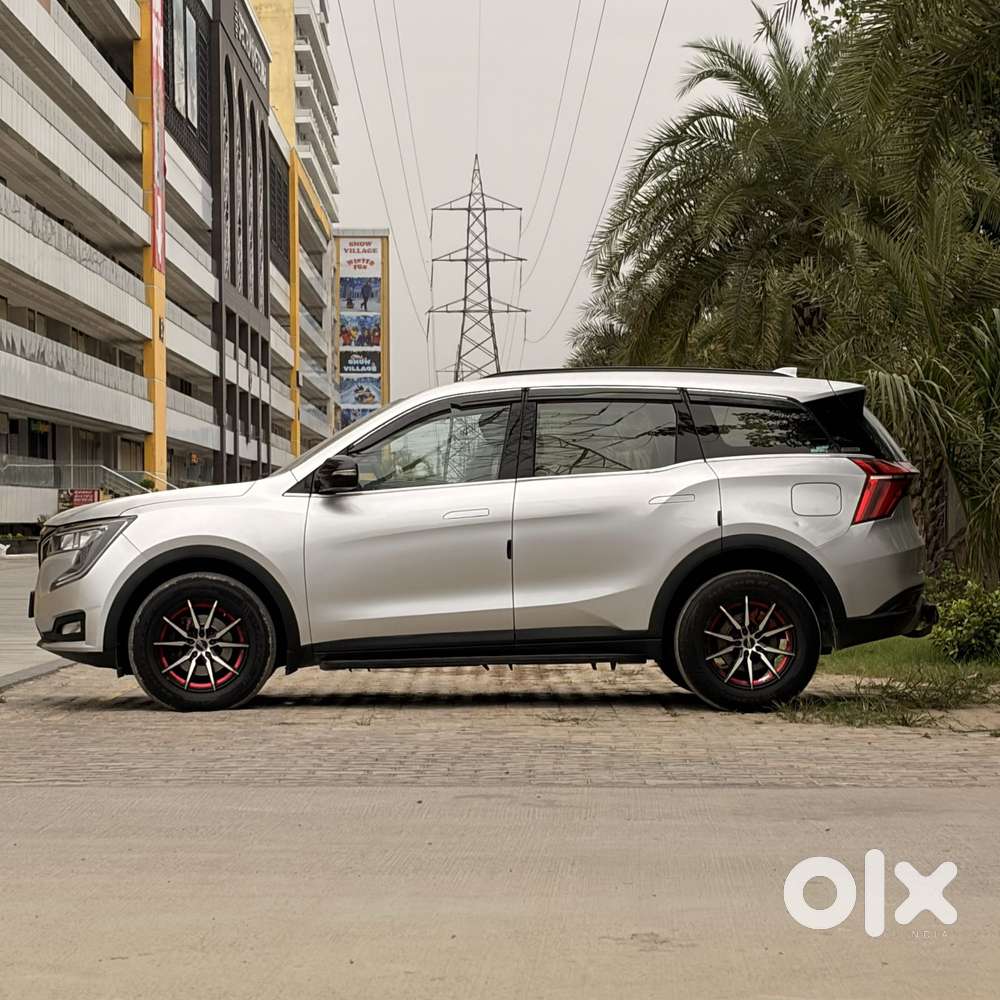 Mahindra Xuv700 2.2 Ax 3 Diesel At 5 Str, 2022, Diesel