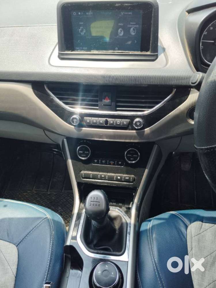 Tata Nexon, 2019, Petrol