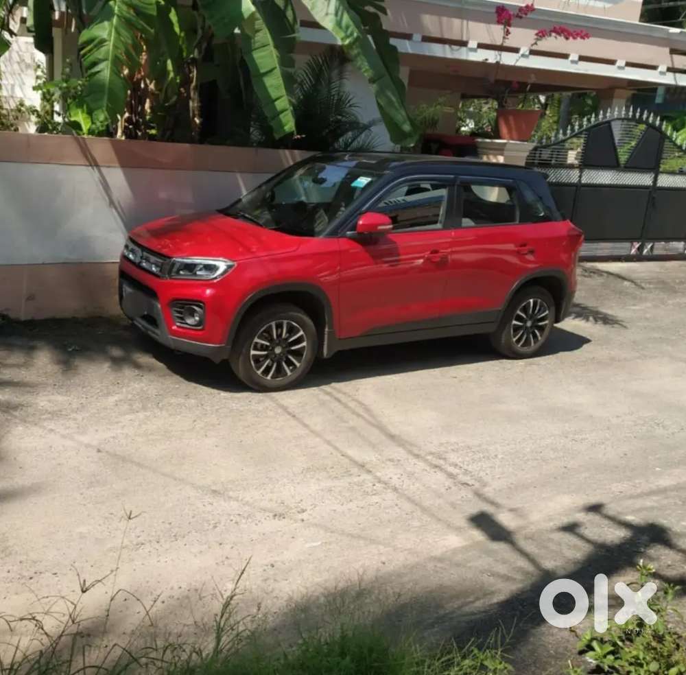 2020 Maruti Suzuki Brezza 1.5 Vxi In Dual Tone Red-black
