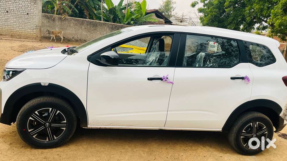 Nissan Gravite Acenta 2026