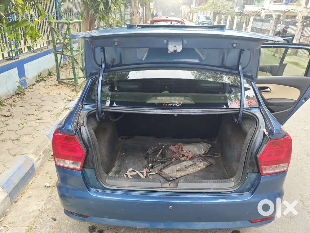 Volkswagen Ameo 2017 Petrol 52000 Km Driven